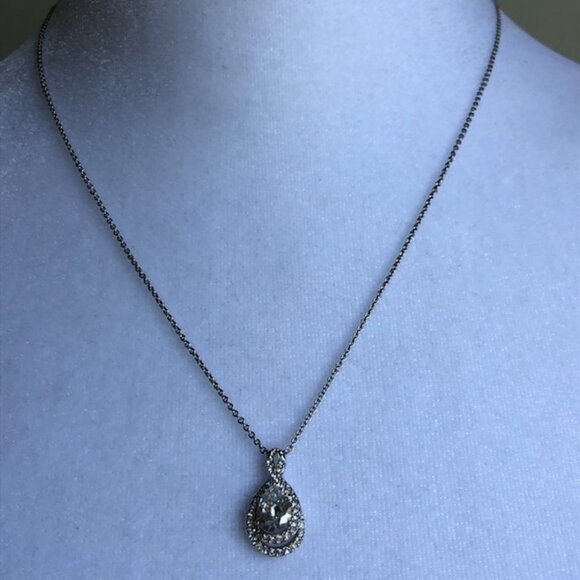 N Hallmark Silver CZ Teardrop Cluster Infinity Necklace - Picture 12 of 16